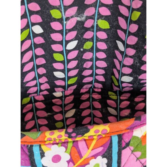 Vera Bradley Outlet Ultralight Essential Midday Garden Quilted Backpack - Picture 3 of 9